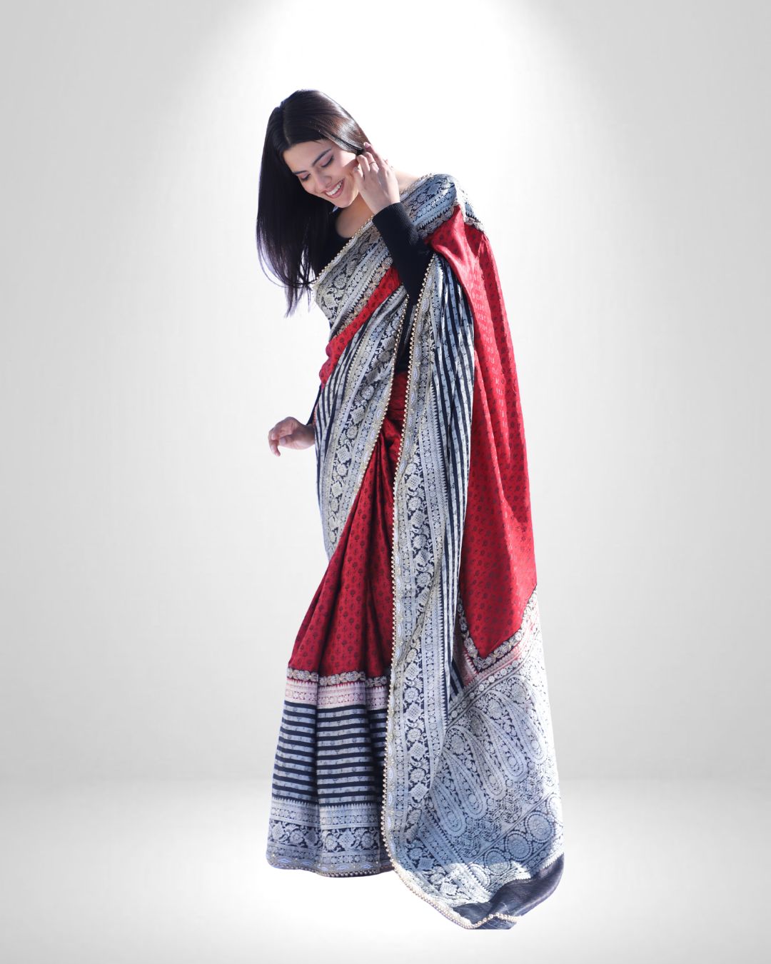 Pure Banarasi Saree with Heavy Handwork Border